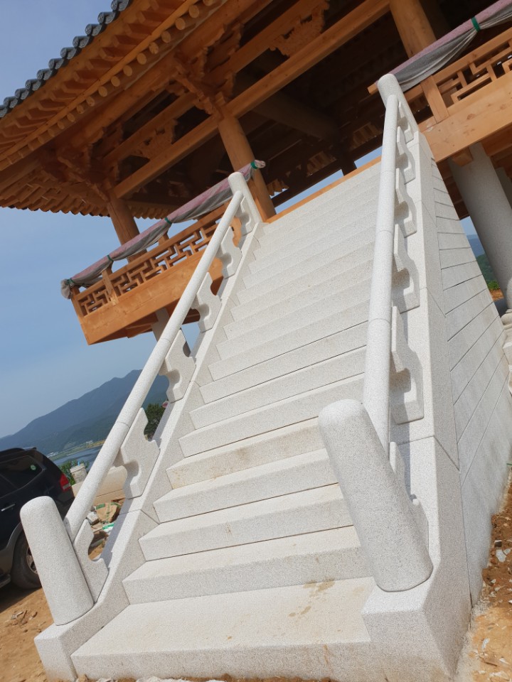 칠곡 관호산성 사각정 석재공사