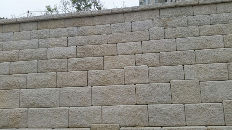 위례신도시 성벽쌓기