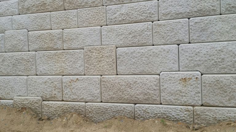 위례신도시 성벽쌓기